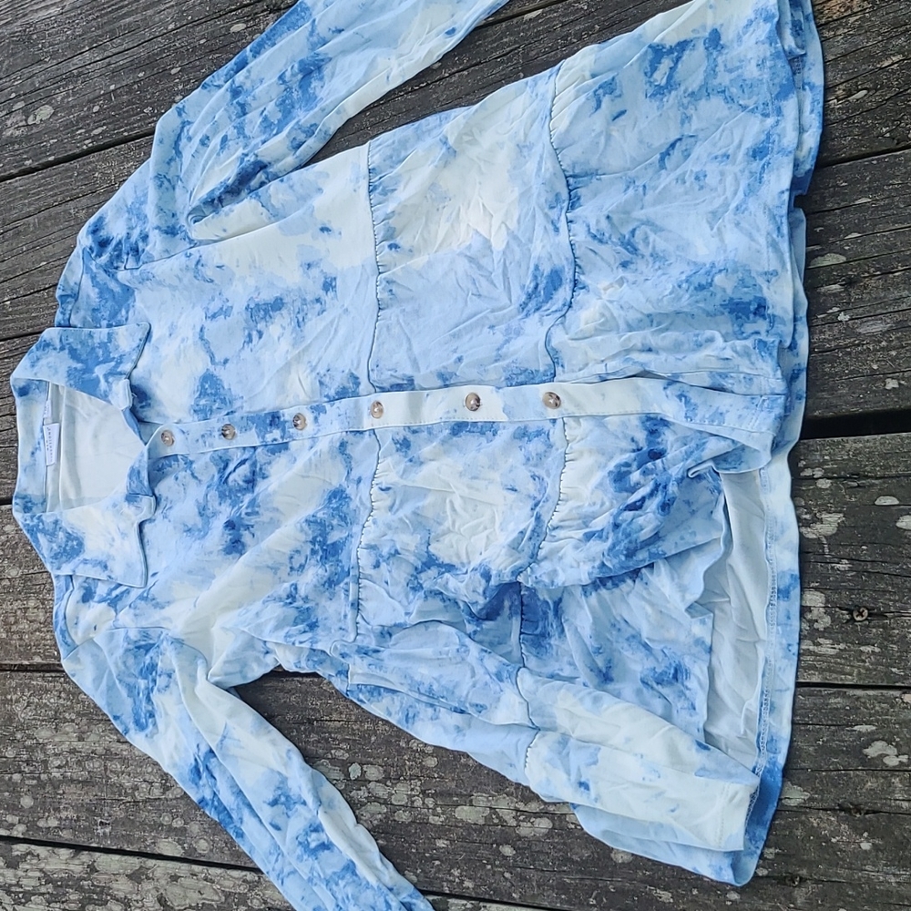 Womens shirt